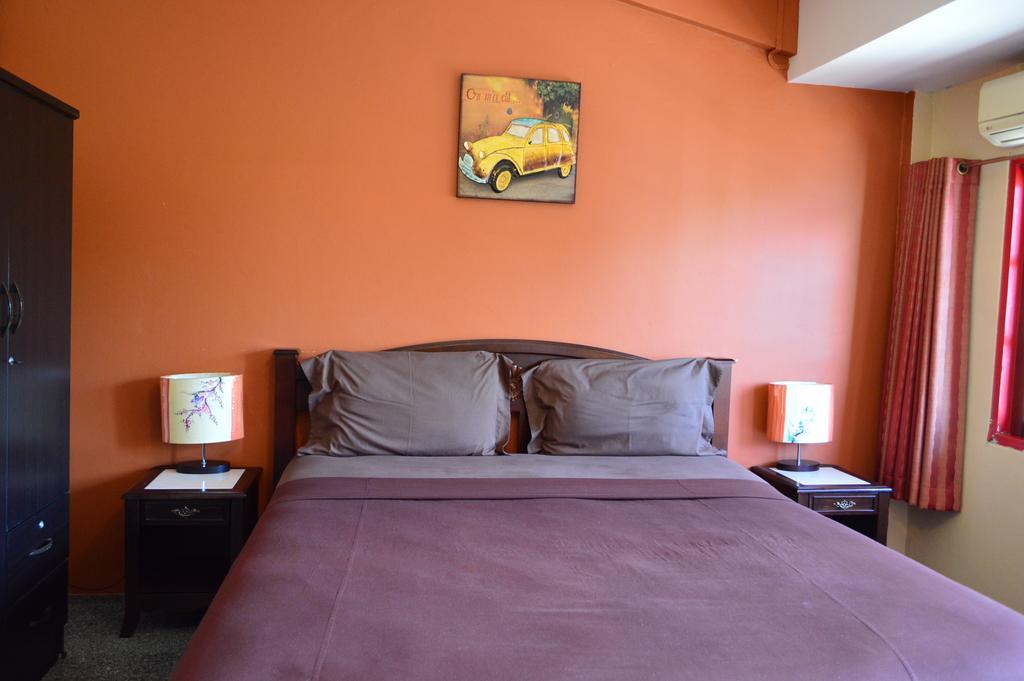 La Paillote Guest House Rayong Ruang foto